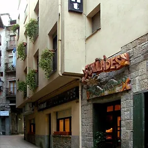 Les Collades Hostal